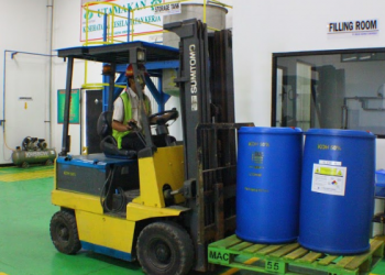 Perusahaan di Cikarang Wajibkan Karyawannya Shalat Berjamaah