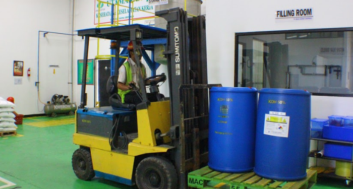 Perusahaan di Cikarang Wajibkan Karyawannya Shalat Berjamaah