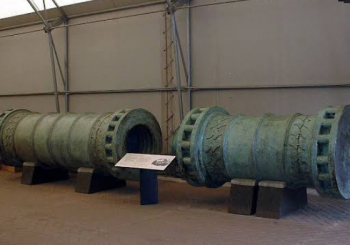 Ikhtiar Muhammad Al Fatih Menggunakan Meriam