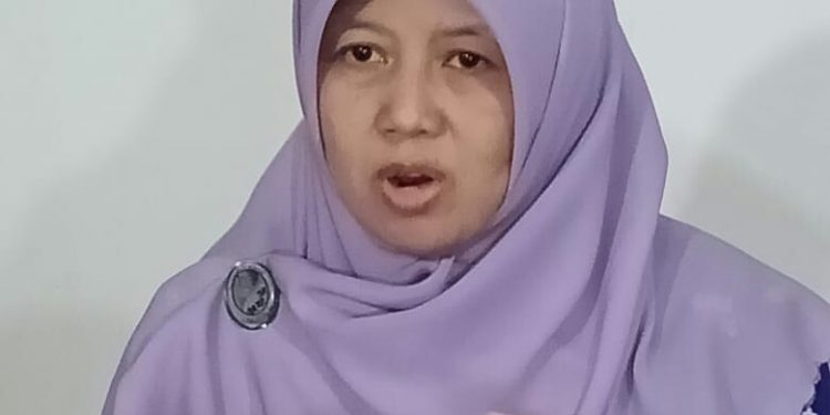 Tanggapan Salimah atas Dibatalkannya Aturan Investasi Miras