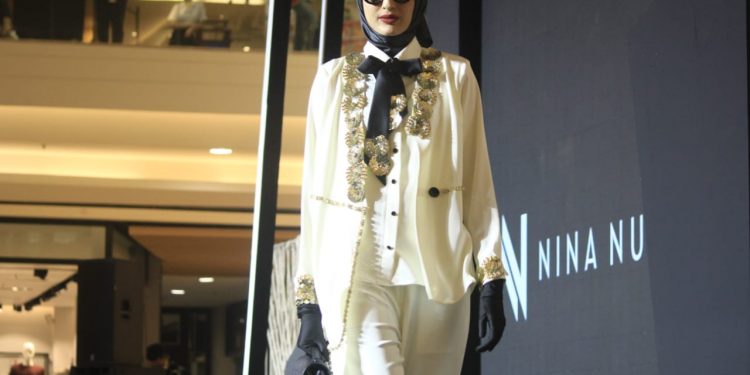 Anemoia Modest Fashion ala Nina Nugroho