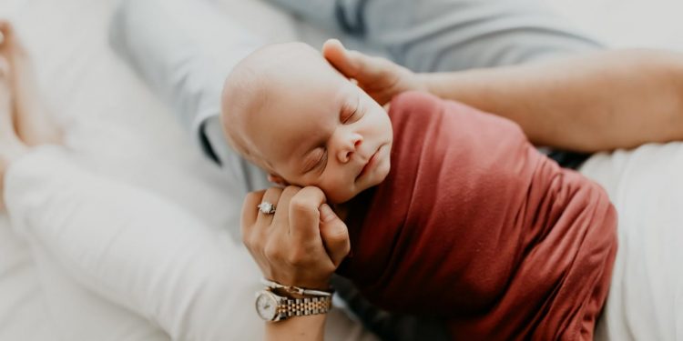 Bedong Modern yang Bikin Bayi Lebih Nyaman