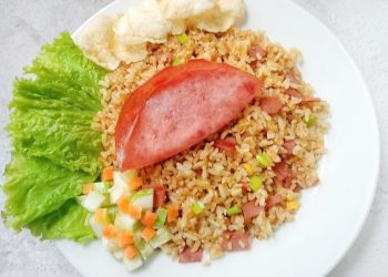 Resep Nasi Goreng Smoked Beef Enak dan Lezat