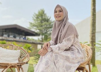 Tips Istiqomah Berhijab dari Puput Melati