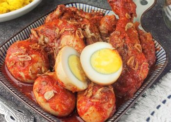 Resep Ayam Telur Masak Habang, Kuliner Otentik Khas Banjar
