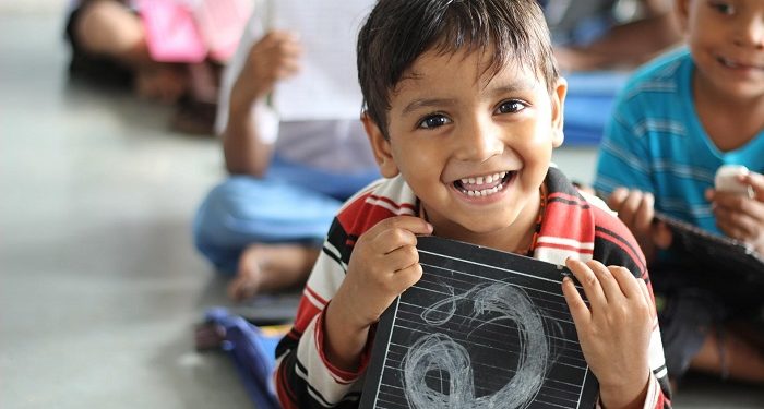 5 Akhlak Rasulullah kepada Anak