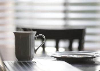 Hal-hal yang harus dihindari ketika berpuasa.