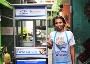 100 Unit Gerobak Pertama di Tengah Pandemi