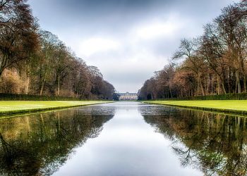 Jadikan Hati Kita Sebening Kaca