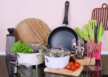 4 Tips Sederhana Merawat Alat Dapur agar Tidak Berkarat