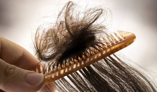 Cara Mudah Mengurai Rambut Kusut