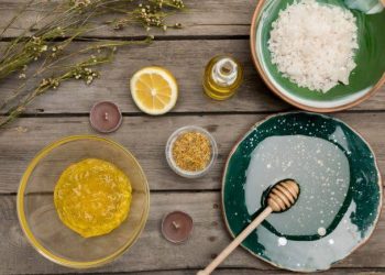 5 Bahan Alami Cerahkan Leher Gelap