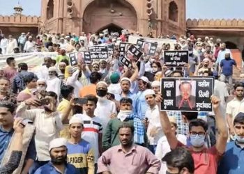 Waseem Rizvi Dikecam karena Ide Penghapusan 26 Ayat Quran