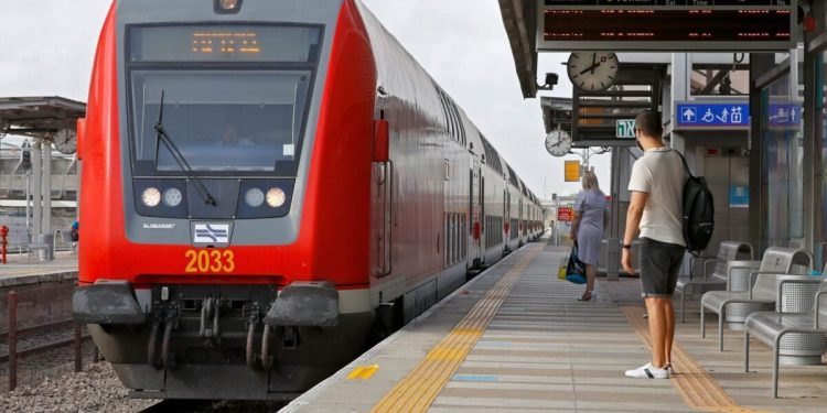 Pejabat Israel Ungkap Mega Proyek Kereta Api