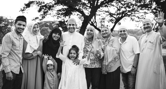 Hal yang Anak Tiru dari Interaksi Ayah dan Ibu