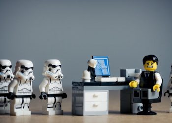 8 Catatan DPR untuk Proses Pengadaan Barang dan Jasa Pemerintah yang Bersumber dari APBN