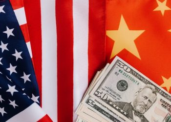 Kebijakan Politik Indonesia di Tengah Persaingan Amerika dan China