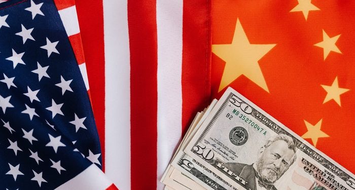 Kebijakan Politik Indonesia di Tengah Persaingan Amerika dan China