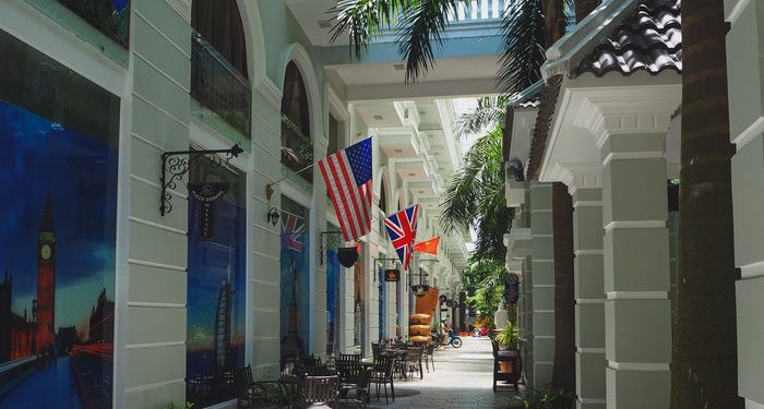 Indonesia harus Cermat dalam Sikap Politik Luar Negeri