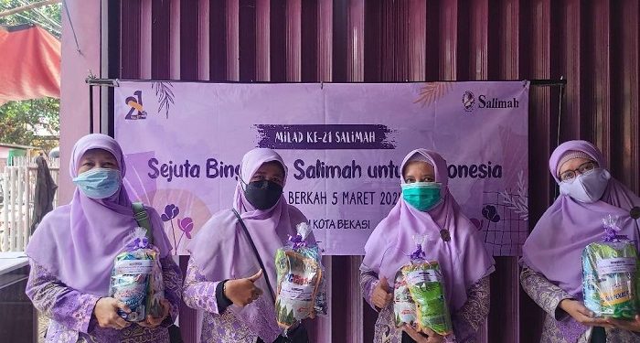 Sejuta Bingkisan Cerahkan Senyum Para Ibu di Jatiasih