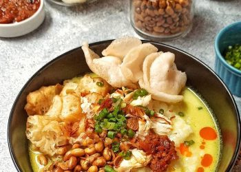 Resep Bubur Ayam Kuah Kare, Ide Sarapan Pagi Sedap