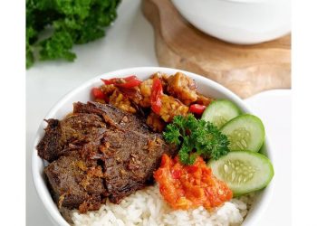 Rice Bowl Empal Daging, Ide Makan Siang Keluarga