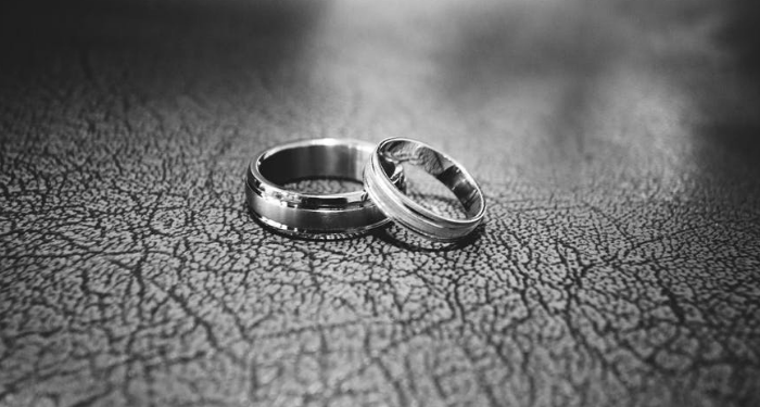 Jangan Menyesal Menikahi Pasanganmu