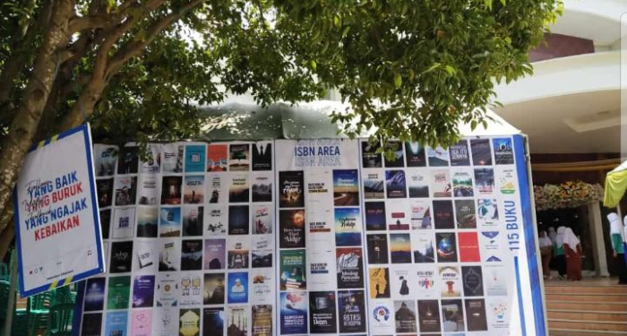 Santri Al-Amien Terbitkan 309 Buku di Hari Kelulusan