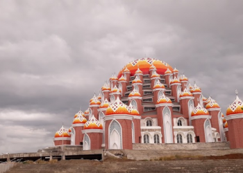 Masjid Unik di Makassar, Kubahnya ada 99 buah