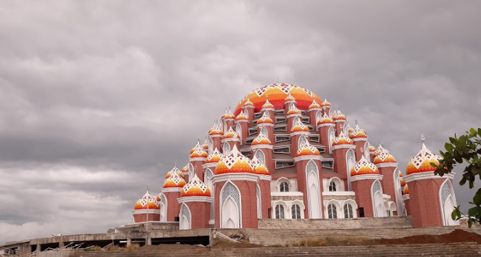 Masjid Unik di Makassar, Kubahnya ada 99 buah