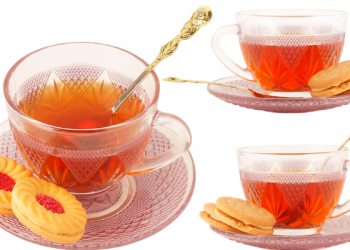 Dampak Buruk Minum Es Teh saat Berbuka Puasa