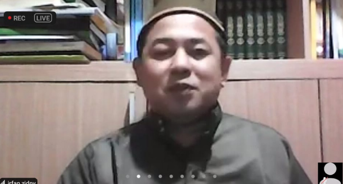 Faedah Orang Kaya dan Orang Miskin