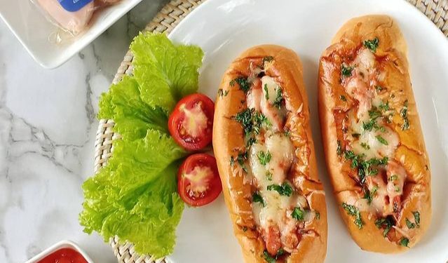 Ide Sarapan Pagi Italian Sausage Garlic Bread