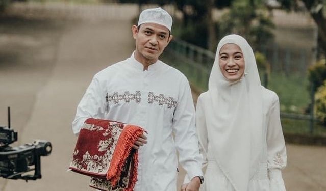 Suka Cita Dude Harlino Sambut Ramadan