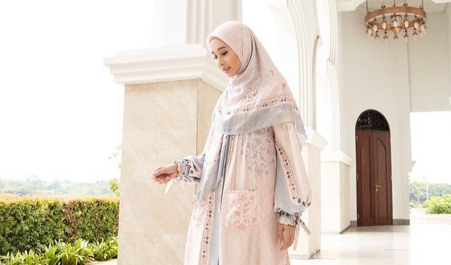 Terinspirasi dari Sedekah, LbyLCB Luncurkan Sadiqa Series