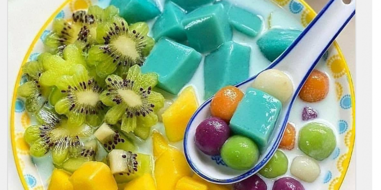 Kreasi Takjil Anak, Blue Milk Pudding Fruits