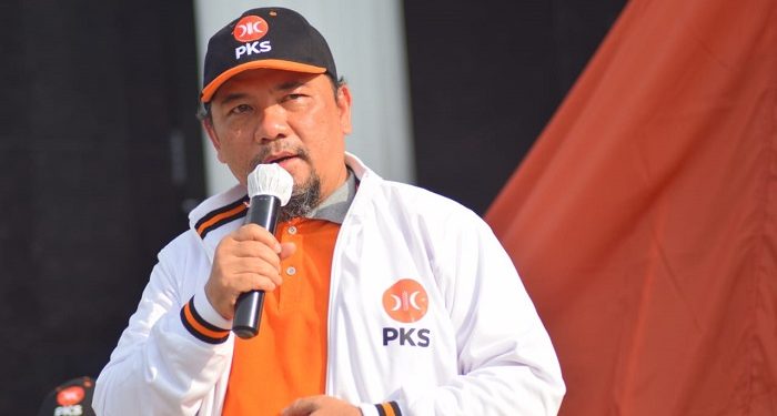 Ketua DPD PKS Kota Bekasi Heri Koswara