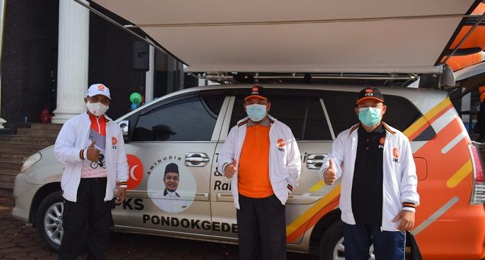 Luncurkan Mobil Pelayanan, Heri Koswara Tegaskan Amal Jamaah