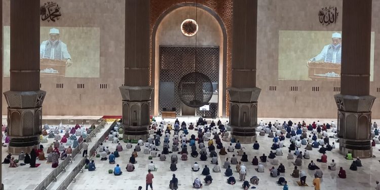 Ramadan, Masjid Istiqlal Gelar Sholat Tarawih