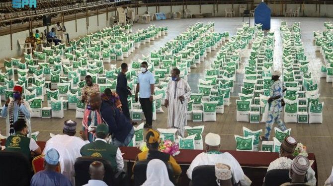 KSrelief Luncurkan Proyek Keranjang Makanan Ramadan di Benin