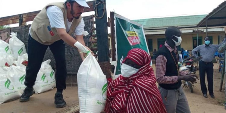 Turki Bagikan Bantuan Makanan Ramadan untuk Warga Sudan Selatan