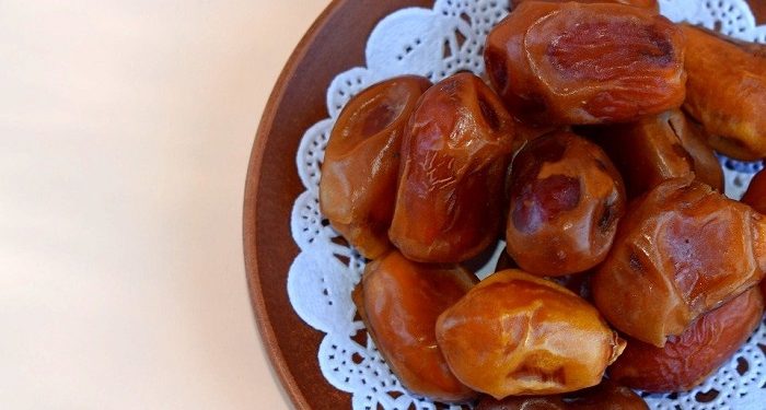 Cara Tahnik Lengkap sesuai Sunnah Rasulullah