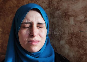 Makna Tangis Seorang Istri