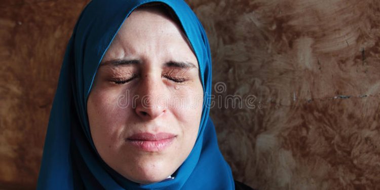 Makna Tangis Seorang Istri