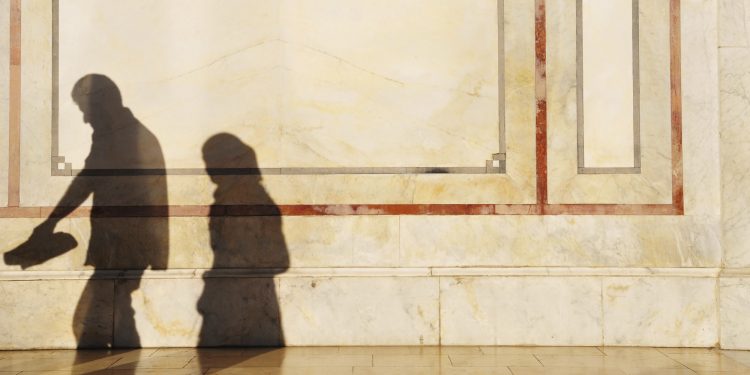 Teguran Pahit antara Suami Istri (3)