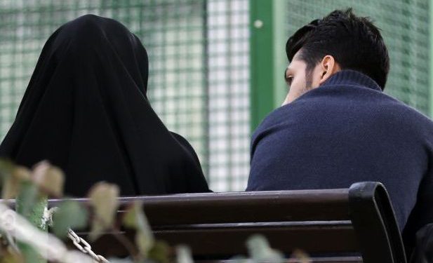 Teguran Pahit Suami Istri (2)