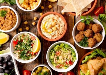 Tips Makan Aman dan Sehat di Bulan Ramadan