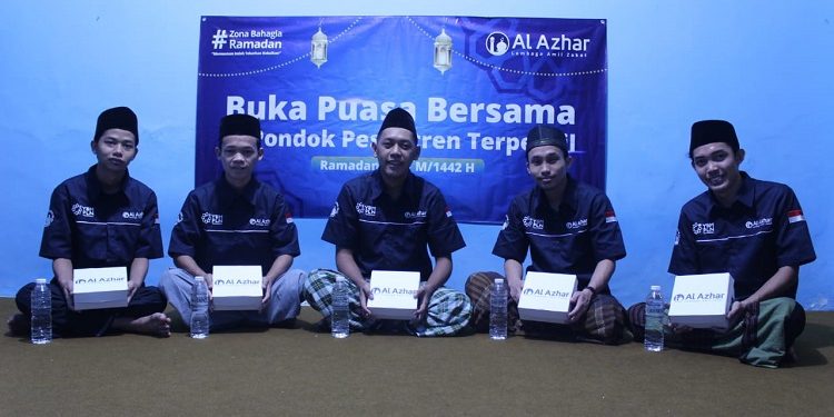 LAZ Al Azhar Siapkan Paket BukaA Puasa dan Sahur untuk Santri RGI Selama Ramadan