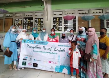 LAZ Al Azhar Salurkan 250 Paket Buka Puasa untuk Daerah Pasca Bencana