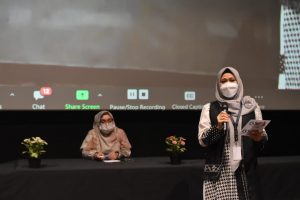 Mom Ika selaku Ketua HmC Bekasi saat Press Conference Bekasi Sharia Festival 2021 di Grand Galaxy Park Mall (Foto: HmC Bekasi)